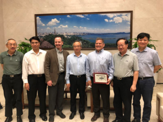 1533015947697696.png image.png